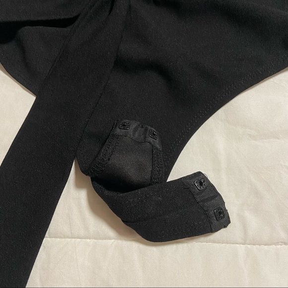 Fashion Nova Cutout Bodysuit - Picture 4 of 11